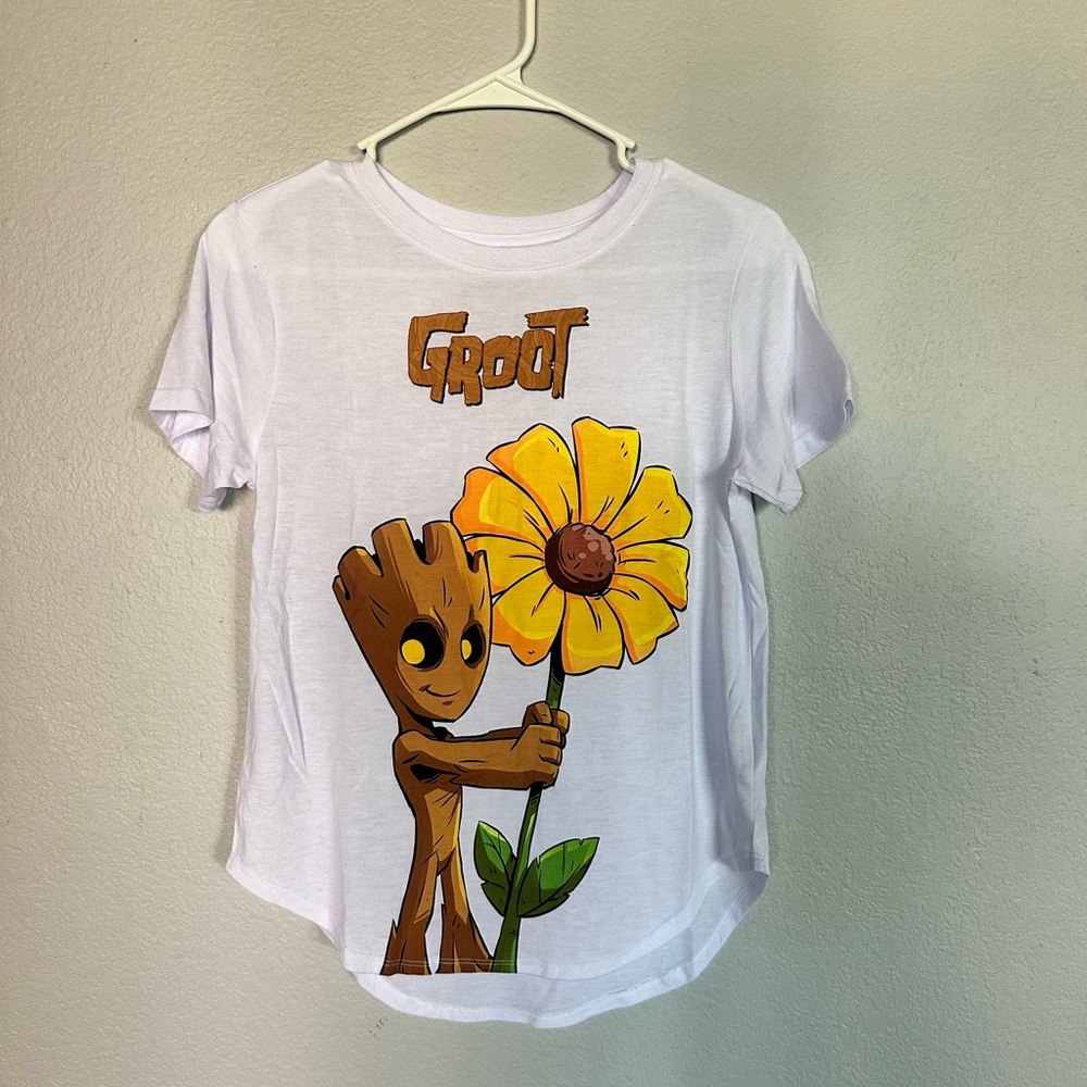 Groot Graphic Tee